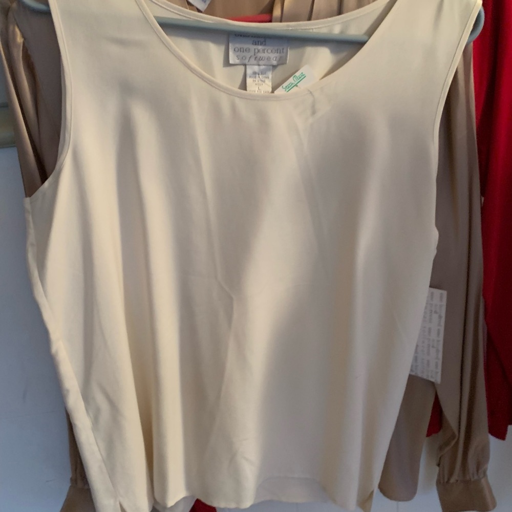 Cream 100 % Silk Tank Blouse size L with tags